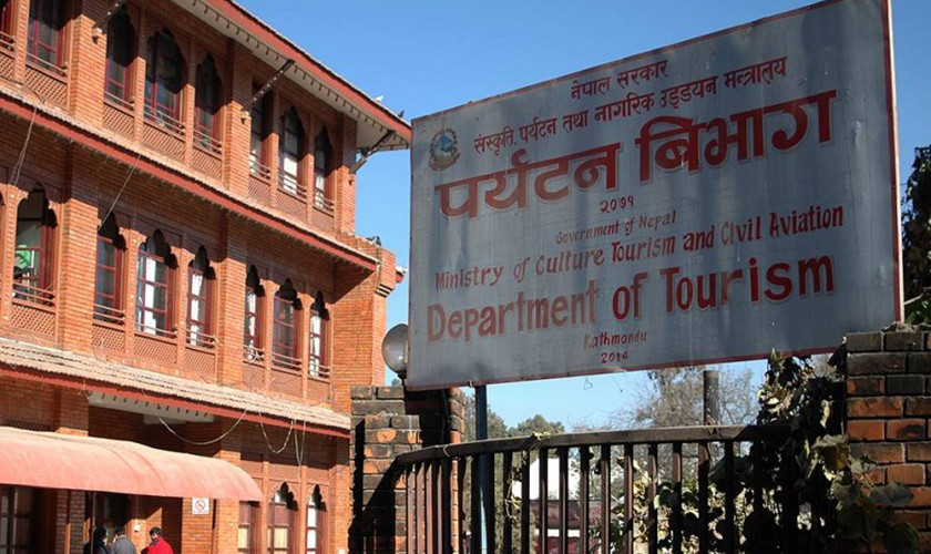 पर्वतारोहण राजश्व ८ करोडले बढ्यो