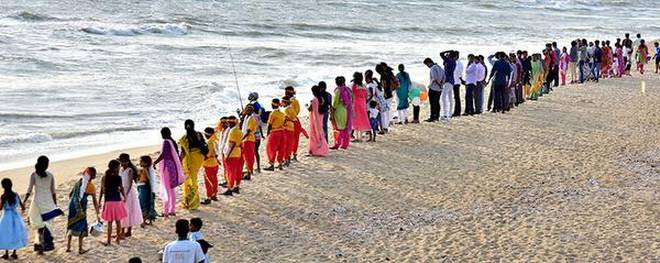 जेठ २२ मा गोदावरीमा मानव साङ्लो