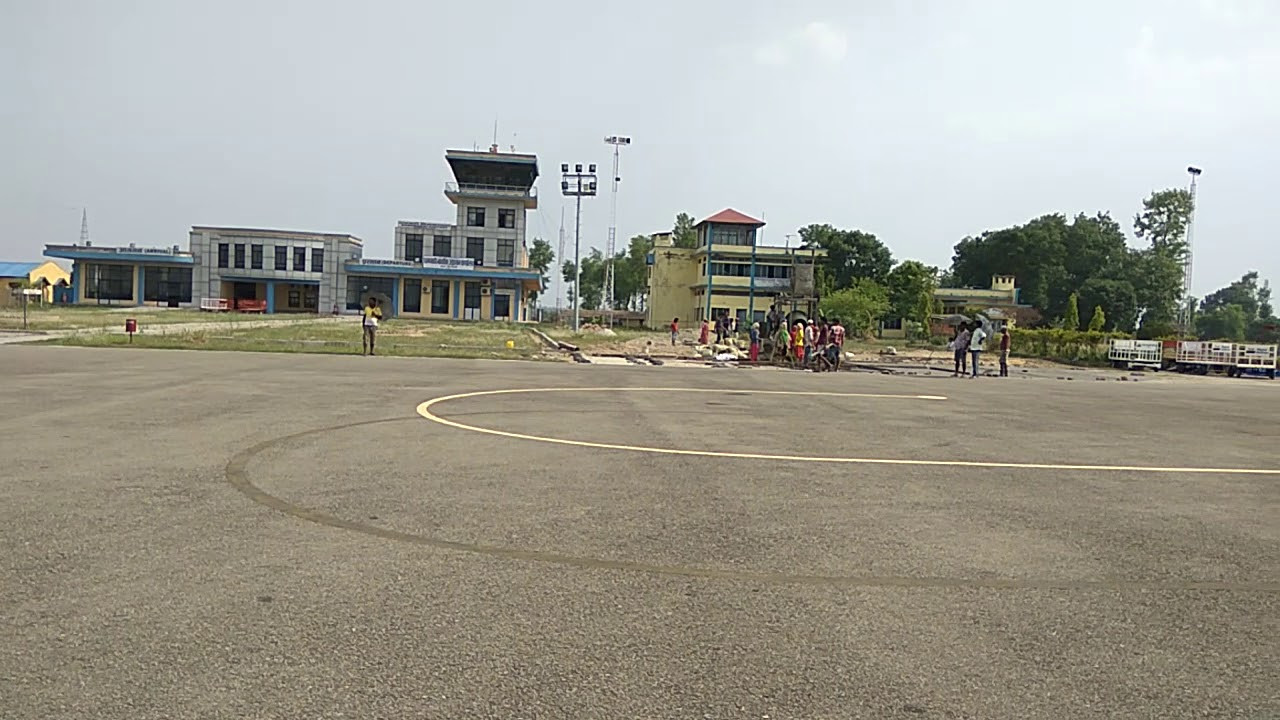 धनगढी विमानस्थल अझै एक साता बन्द रहने