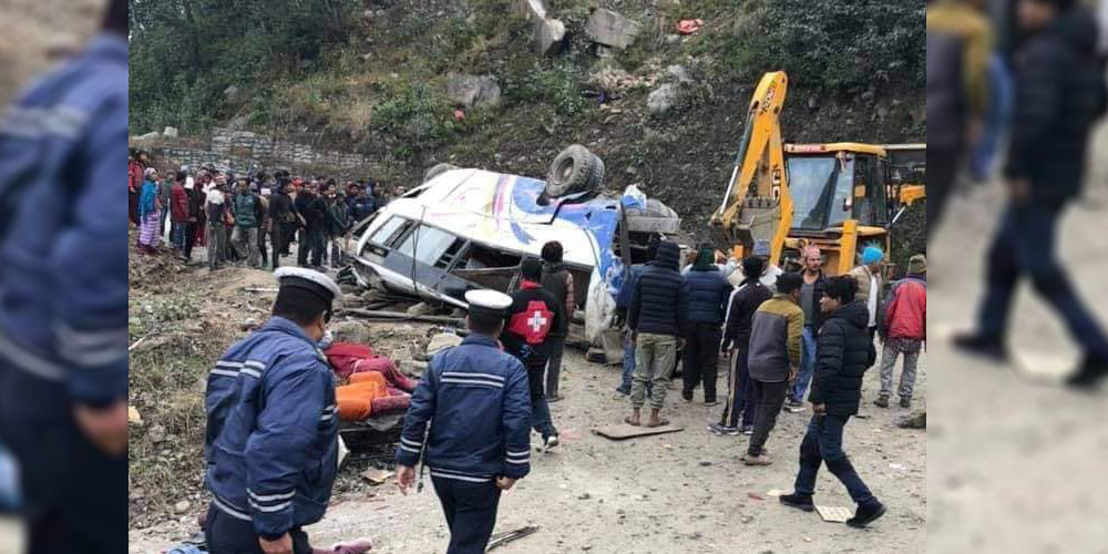 सिन्धुपाल्चोक बस दुर्घटनामा ज्यान गुमाउनेको संख्या १६ पुग्यो