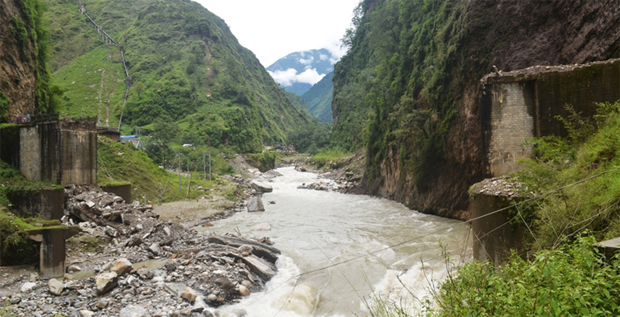सिन्धुपाल्चोकको लार्चामा बेलीब्रिजको काम शुरु