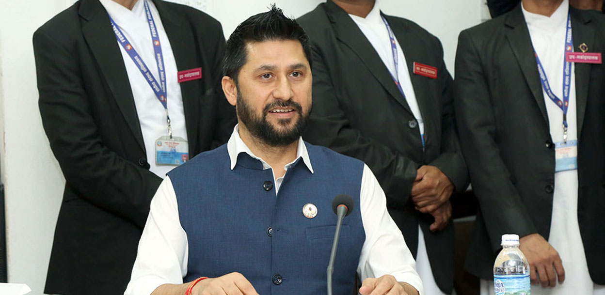 रविको बचाउमा रास्वपाका ६ तर्क : कार्की सरकार पनि ओलीको बाटोमै ?