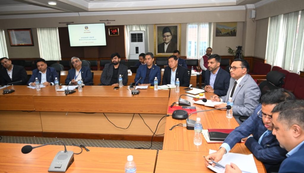 अर्थमन्त्री वाग्लेसँग बहुराष्ट्रिय कम्पनीको बैठक: लगानी विस्तार र सहकार्यमा जोड