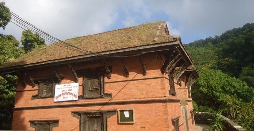 पुनःनिर्माणमा अल्झिएको गोरखा दरबार