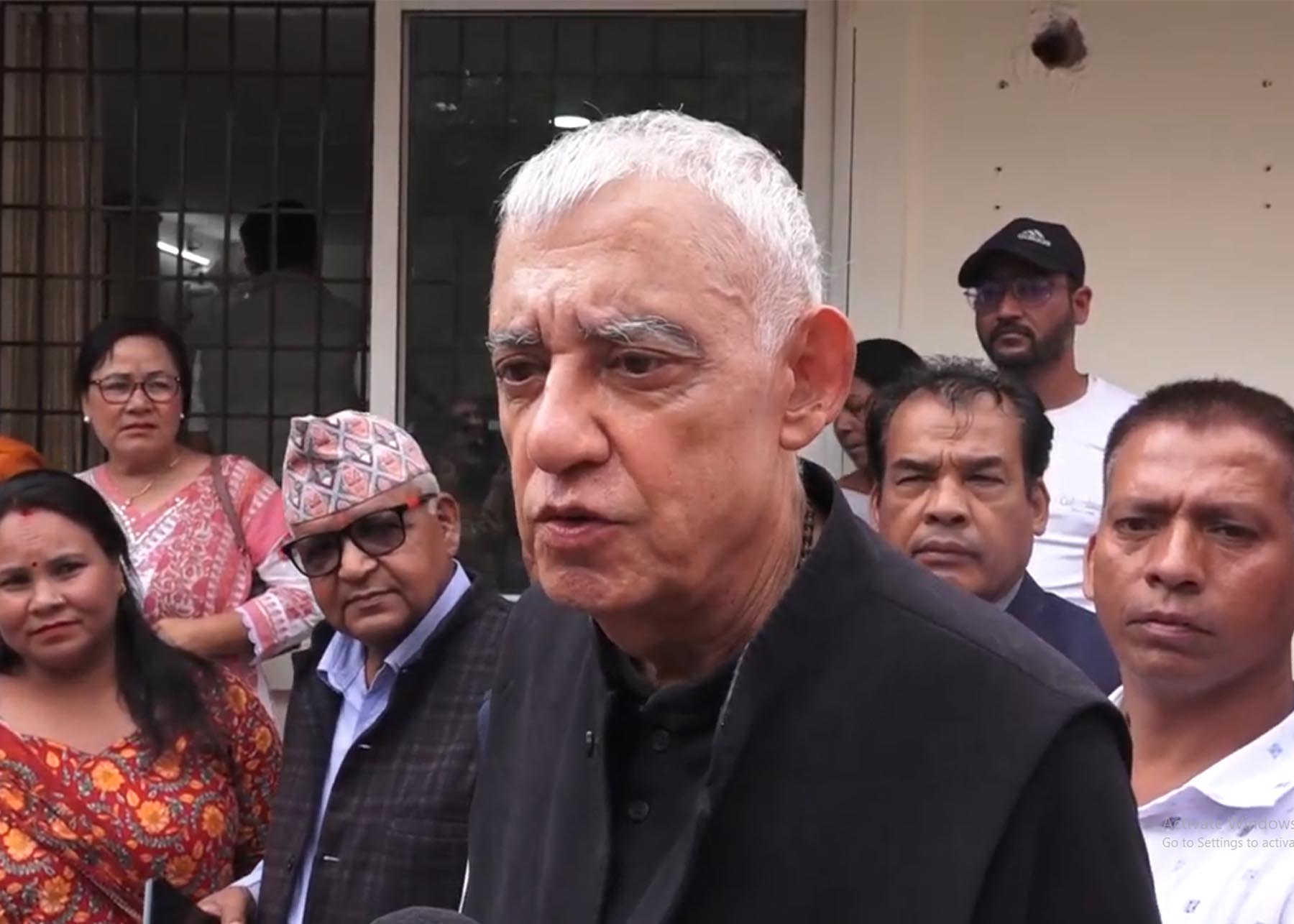 गगन र देउवाबीच दूरी घटाउन मध्यस्थता गर्न तयार छु : शशांक कोइराला