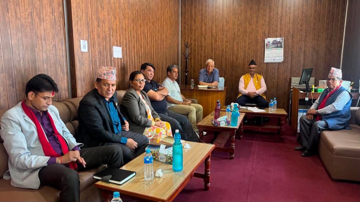 एमाले सुदूरपश्चिमका सांसदले बाढीपीडितका लागि सात दिनको तलब दिने