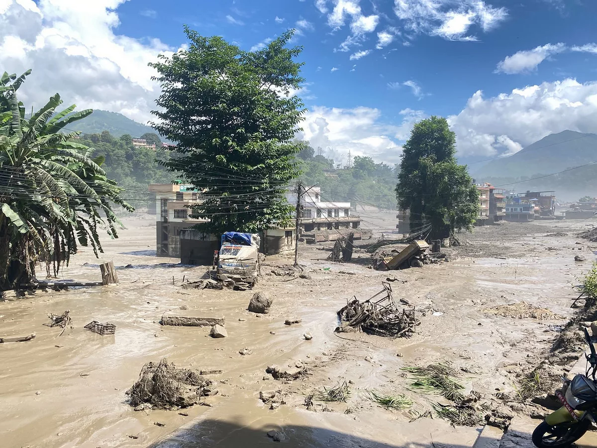 भोटेकोसी बाढीमा ३४ देशका ६०७ विदेशी पर्यटक बेपत्ता