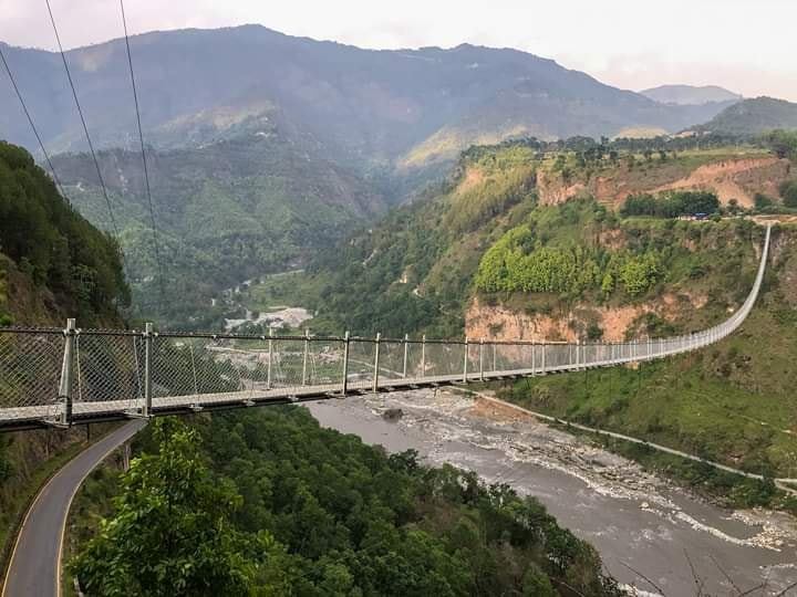 नेपालमा बनेकाे विश्वकै लामो झोलुंगे पुल आजदेखि सञ्चालनमा (फाेटाेफिचर)