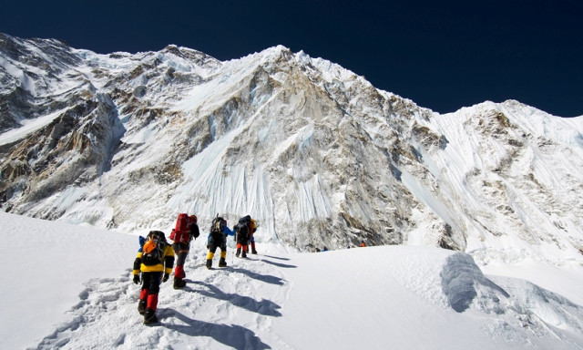 हिमाल आरोहणको सलामी दस्तुर साढे ६ करोड उठ्यो