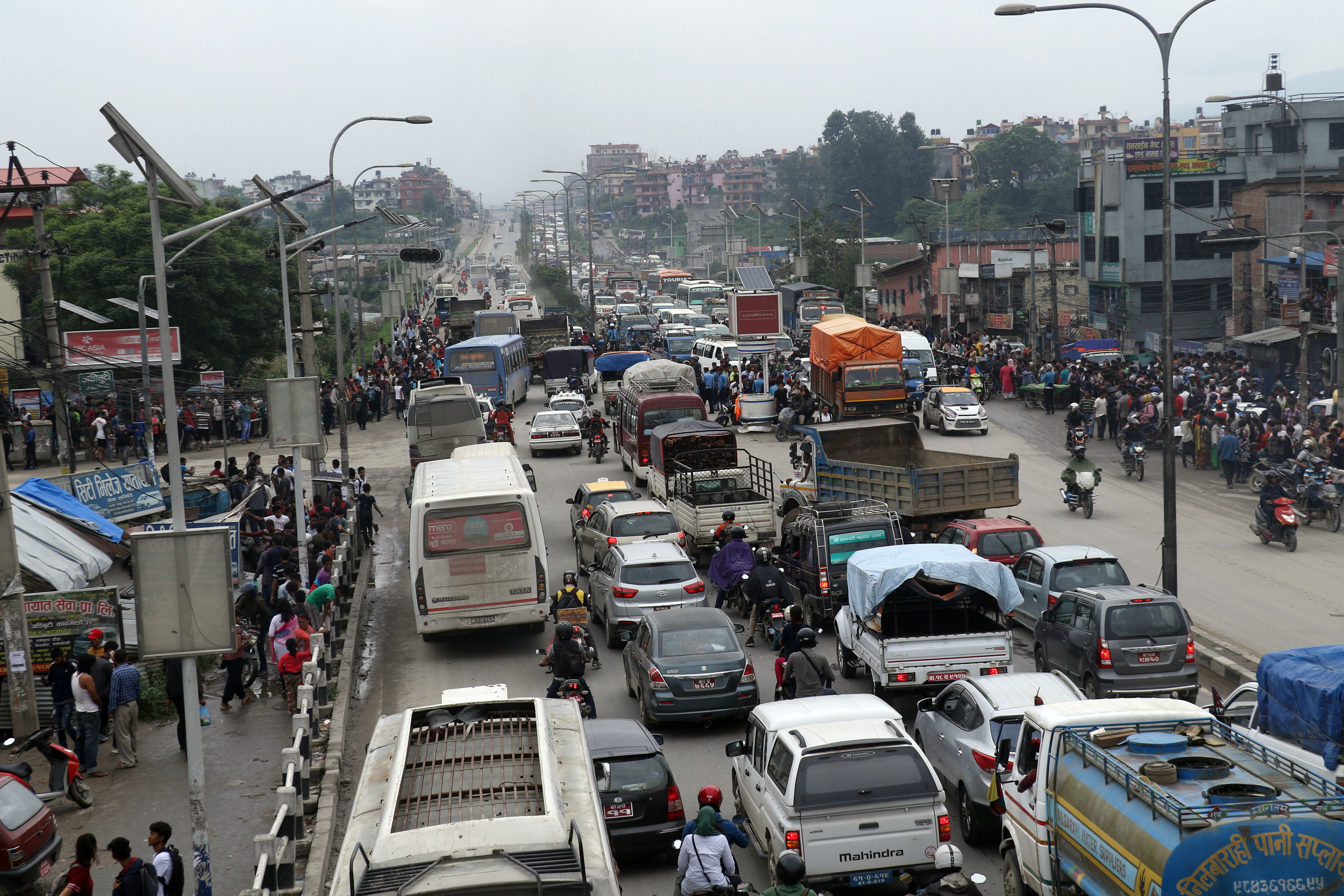 उपत्यकामा जामको सास्ती, काठमाडौं उपत्यकामा १२ लाख बढी सवारी