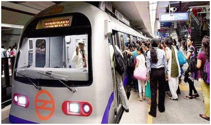 दिल्लीमा मेट्रो र बस प्रयोग गर्ने सम्पूर्ण महिलाको भाडा नि:शुल्क !