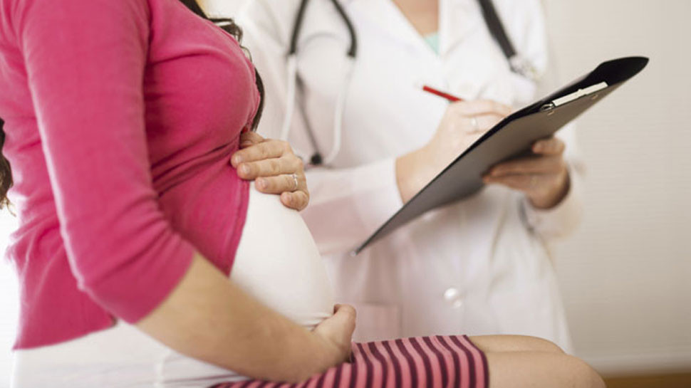 ४५ प्रतिशत महिला अनिच्छित गर्भधारण गर्न बाध्य