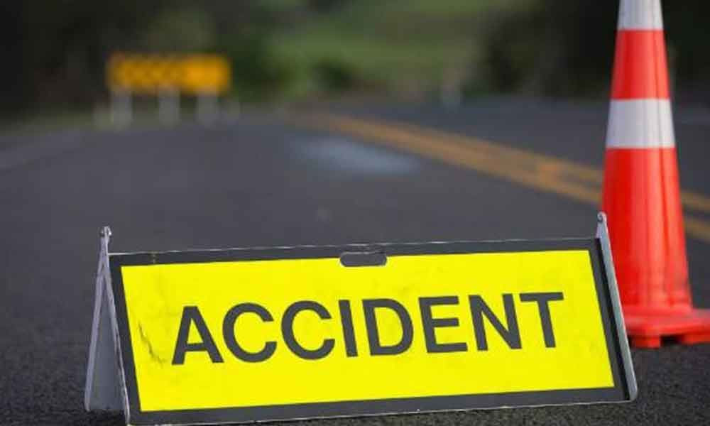 महाराष्ट्रमा सडक दुर्घटना १३ जनाको मृत्यु