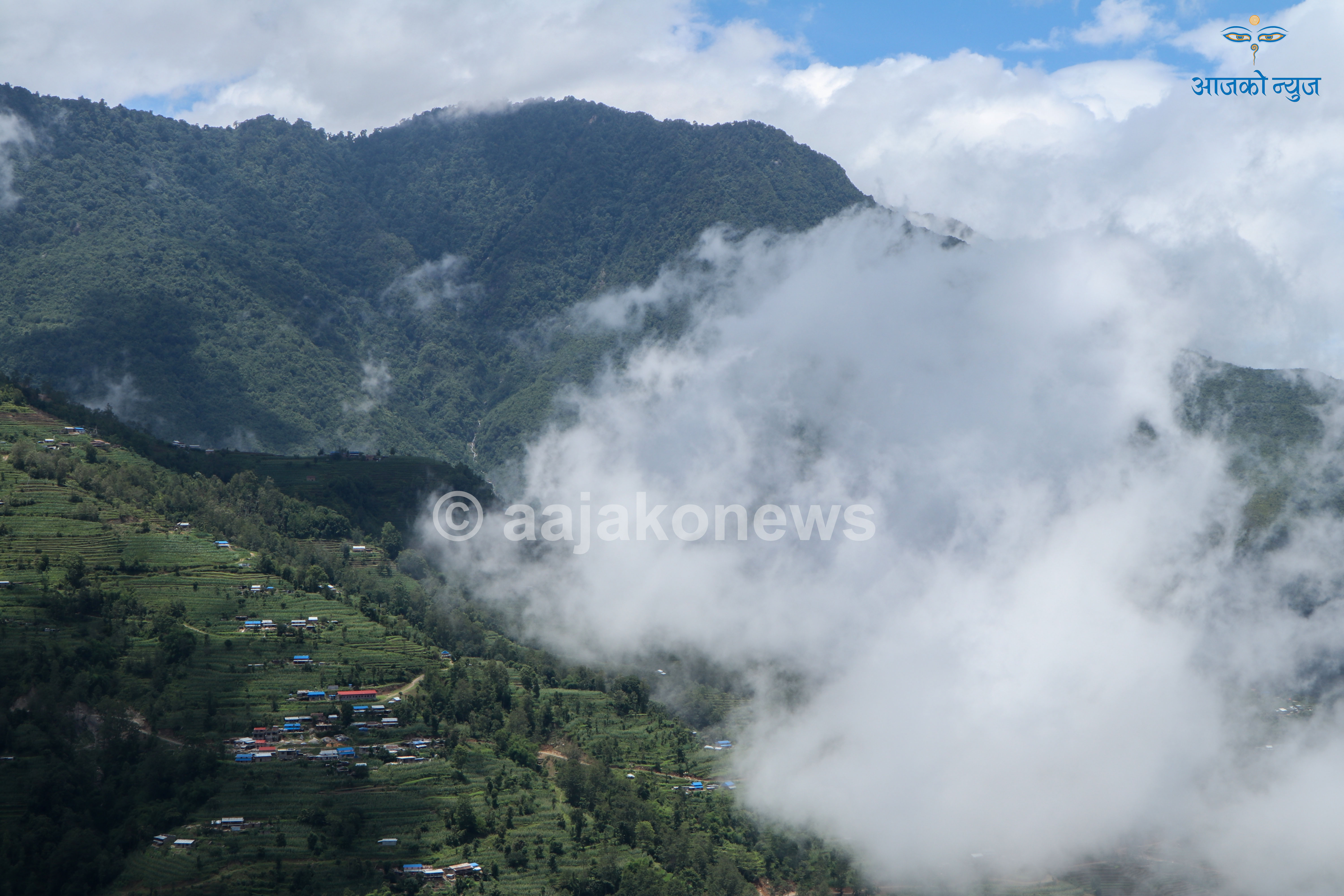 नुवाकाेटकाे पाटी भञ्ज्याङबाट देखिएका मनाेरम दृश्यहरू ( फोटोफिचर )