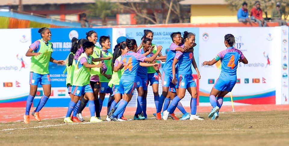 साग महिला फुटबल : भारतसँग हार्‍याे नेपाल, नैतिकताका आधारमा प्रशिक्षकले दिए राजीनामा