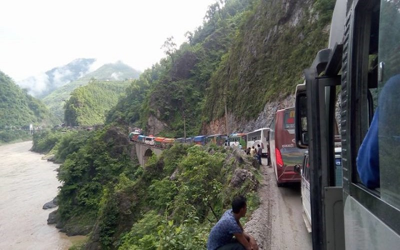 शुक्रबारदेखि मुग्लिङ–नारायणगढ सडक दिनकाे ४ घन्टा बन्द हुने