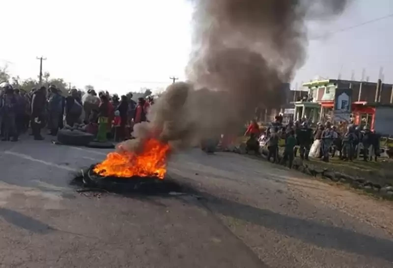 कैलालीको लम्की क्षेत्रमा तनाव