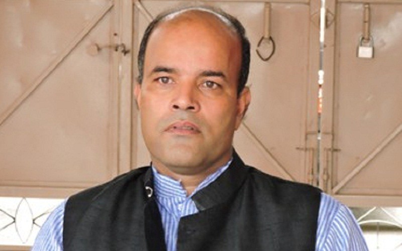 मुद्दा हालेकै कारण पिएसओ खोसियो : डा. अमरेश कुमार