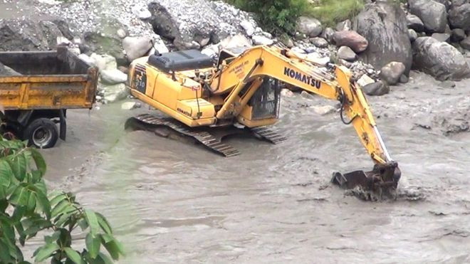 नदी संरक्षणको वहानामा दोहन