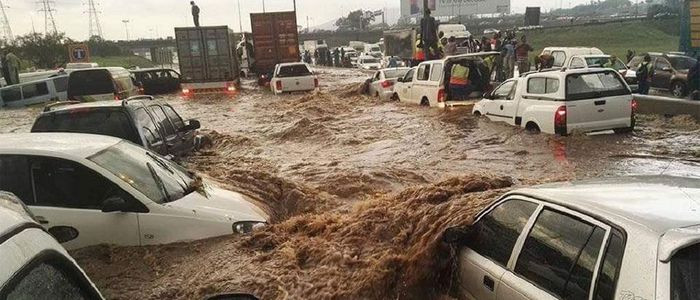  दक्षिण अफ्रिकामा बाढीमा परी ५१ जनाको मृत्यु