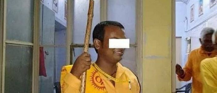 लाखौं रकम ठगेर फरार व्यापारी साधुको भेषमा पक्राउ