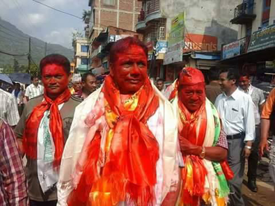 व्यासमा न्यौपानेको विजयले काँग्रेसमा तरङ्ग
