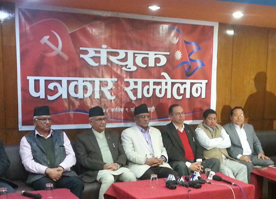 लोकतन्त्र कसैले किस्तीमा दिएको हैनः अोली 