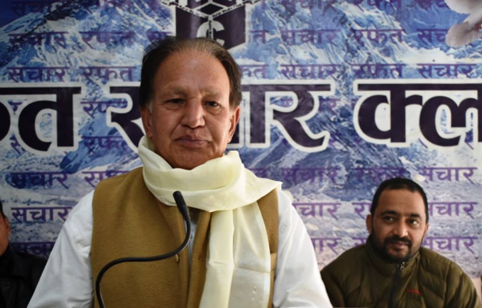 नयाँ सरकार गठनमा काँग्रेस होइन कानून बाधकः नेता खड्का