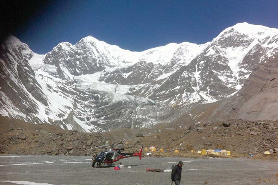 पदमार्गमा जोडियो अन्नपूर्ण आधार शिविर 