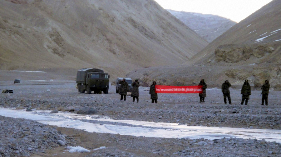 डोकलाम विवाद चर्कदै, भारतीय सेना हटाउन सैनिक अभियान चलाउने चीनको तयारी