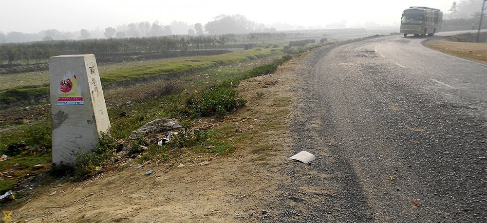 तराईको सीमामा भारतीय हस्तक्षेप बढ्यो, दशगजामै पक्की सडक र नाला