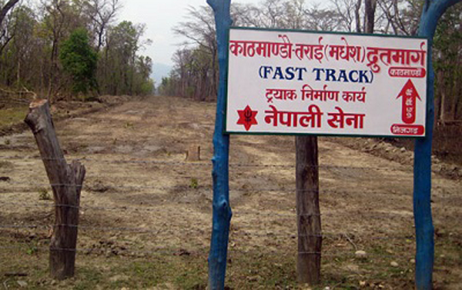 द्रुत मार्गको काम ढिलो नगर्न सांसदको माग