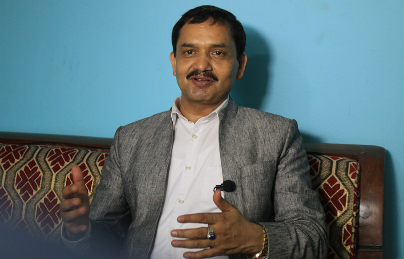 पुनर्निर्माण प्राधिकरणका सिइओ पोखरेललाई प्युठान छाड्न निर्वाचन आयोगको निर्देशन