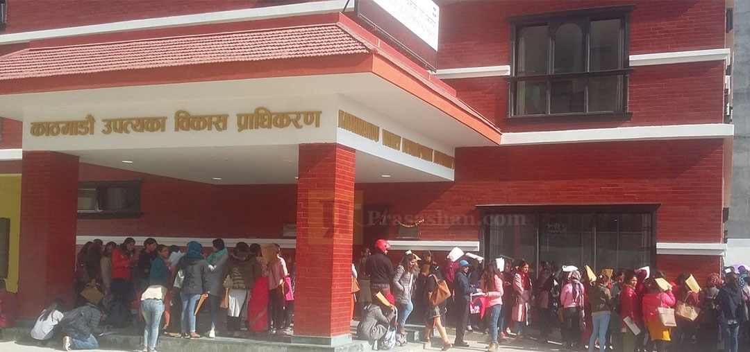 बुढानीलकण्ठदेखि बुद्धनगरसम्म नदी किनार दायाँबायाँका सार्वजनिक जग्गाको खोजी गरिँदै
