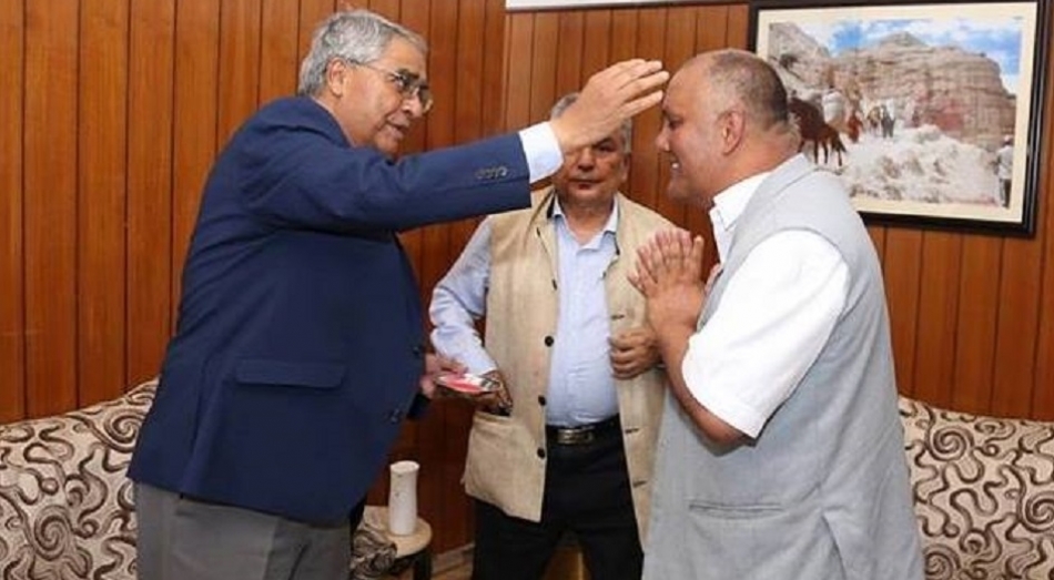 अखण्ड पार्टीका अध्यक्ष कुमार खड्का कांग्रेसमा 