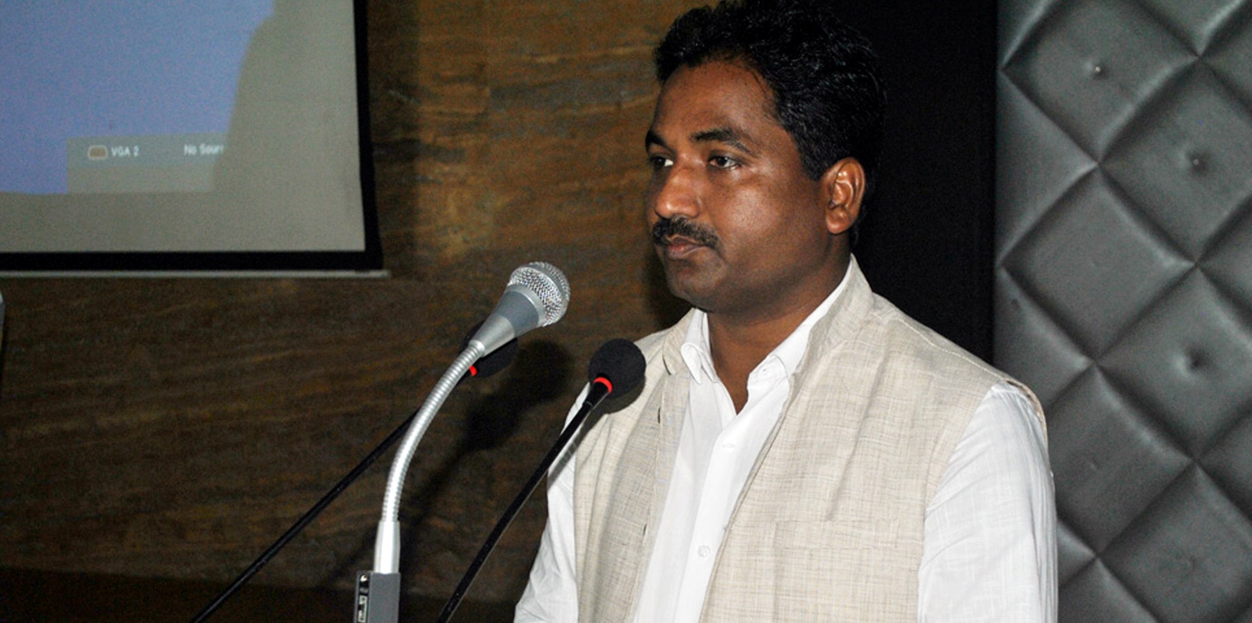 विकास निर्माणमा सरकारी कार्यालयको आपसी समन्वयको अभावः मन्त्री साह
