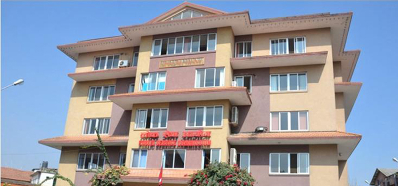 दश वर्षमा आयोगमा पाँच गुणा बढी दर्खास्त