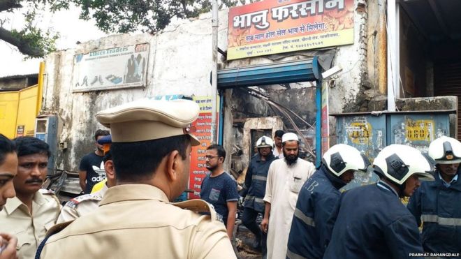 भारतको एक पसलमा आगलागी हुँदा १२ जनाको मृत्यु