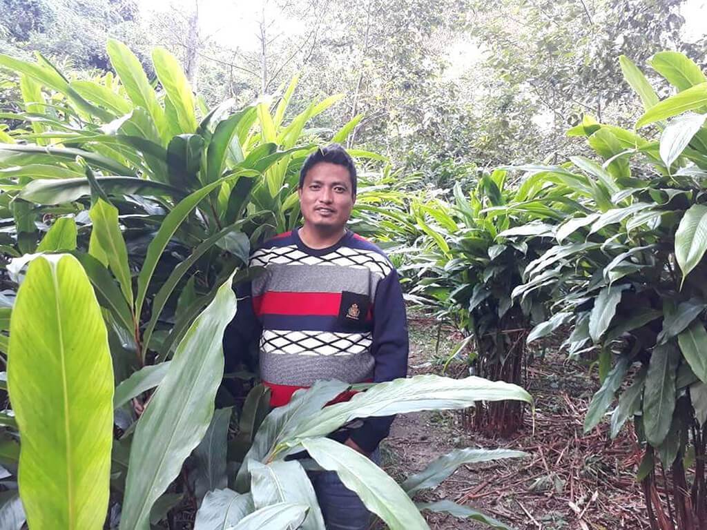 अलैँचीबाट उकासिएका लमजुङका कृषक