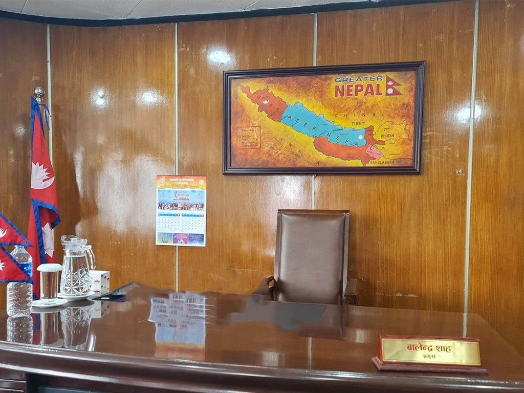 मेयर बालेनले कार्यकक्षमा राखियो ग्रेटर नेपालको नक्सा