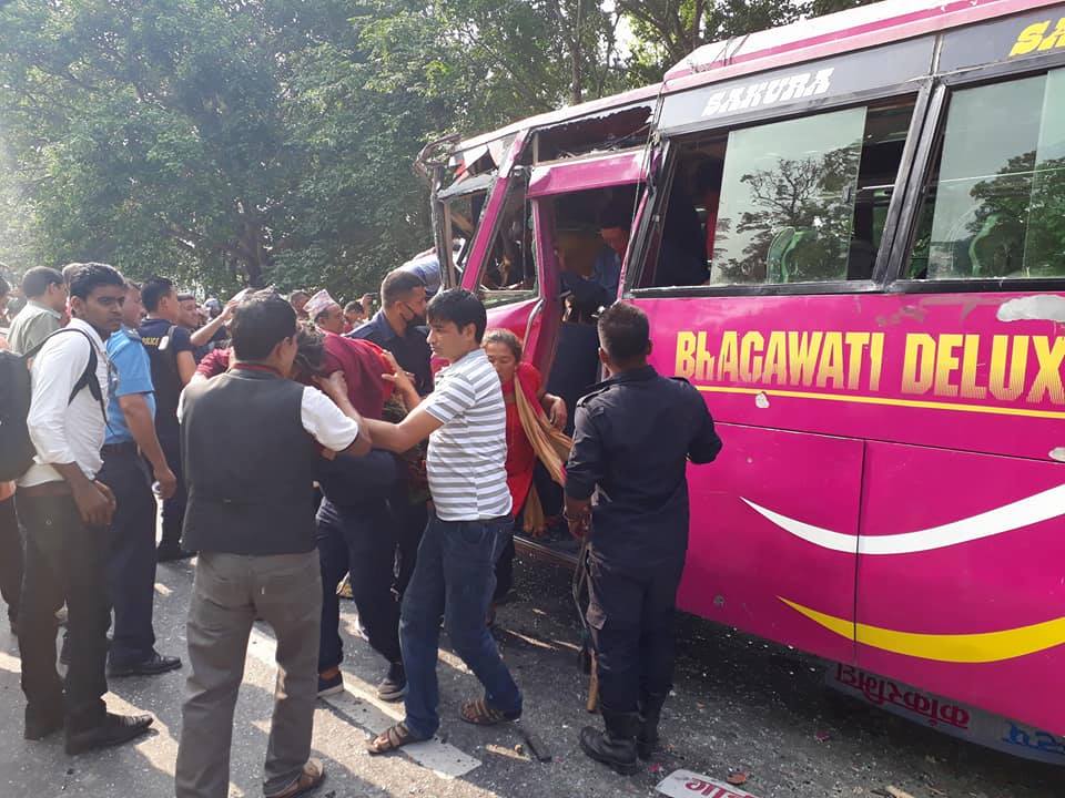 चितवनमा सवारी दुर्घटनामा परी एक वर्षमा १६३ को मृत्यु