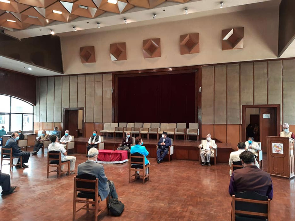 विपक्षी गठबन्धनको संसदीय दलको बैठक बस्दै