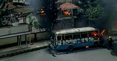 त्रिपुरेश्वरमा यात्रुवाहक बसमा आगलागी