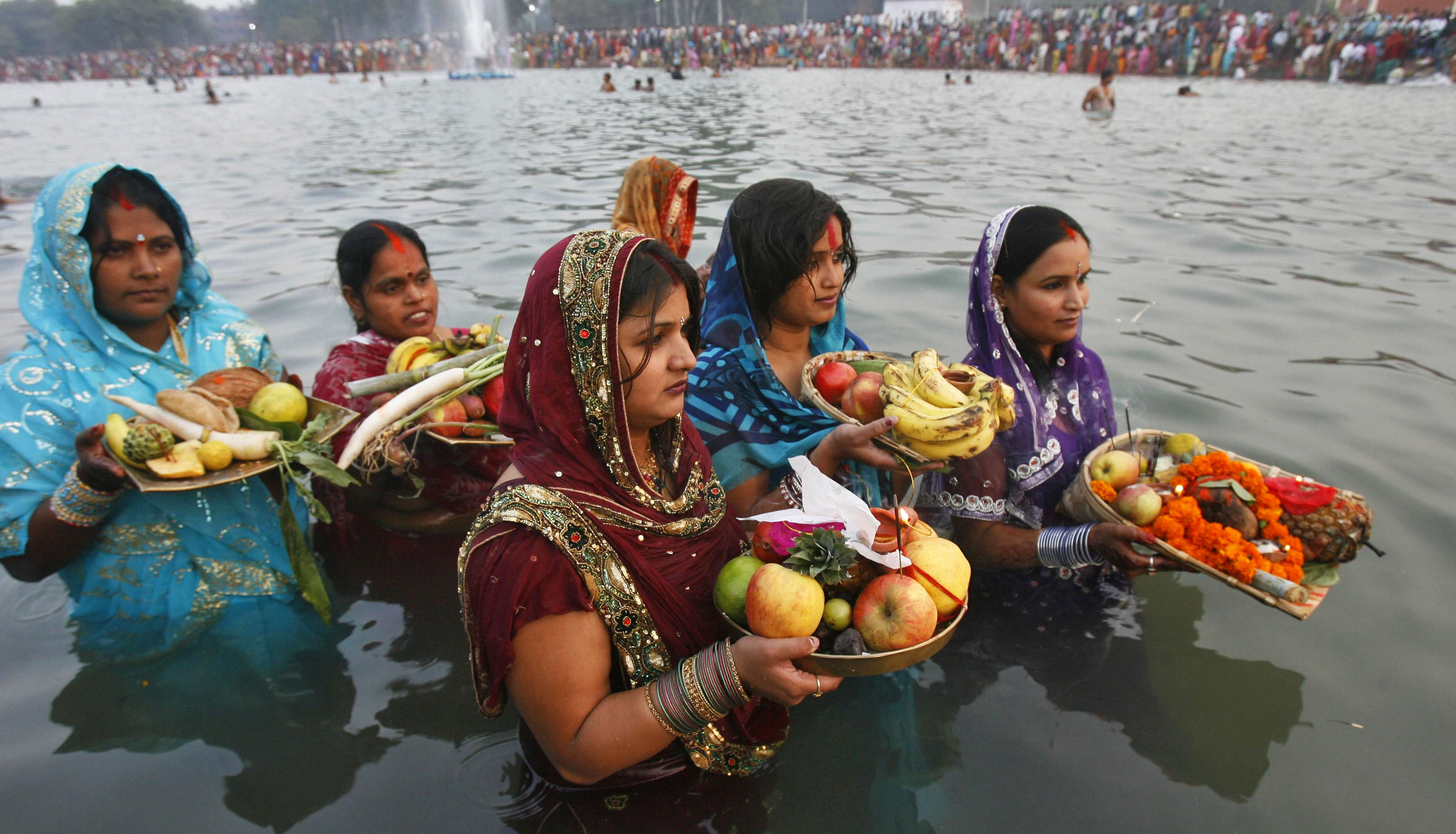 छठ पर्व हर्षोल्लासपूर्वक मनाइँदै