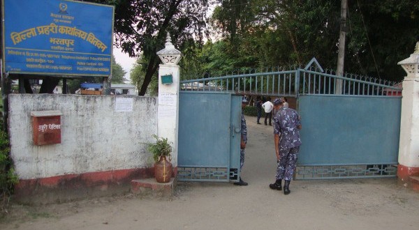 खुन डाँका मुद्दाका फरार अभियुक्त पक्राउ