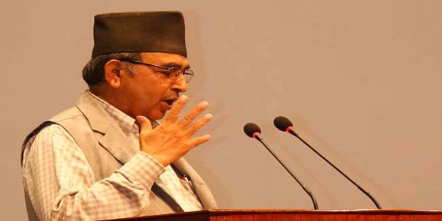 वर्तमान सरकारमा सहभागी हुने भन्ने हल्लाको पछि नलाग्न सिपी मैनालीको आग्रह 