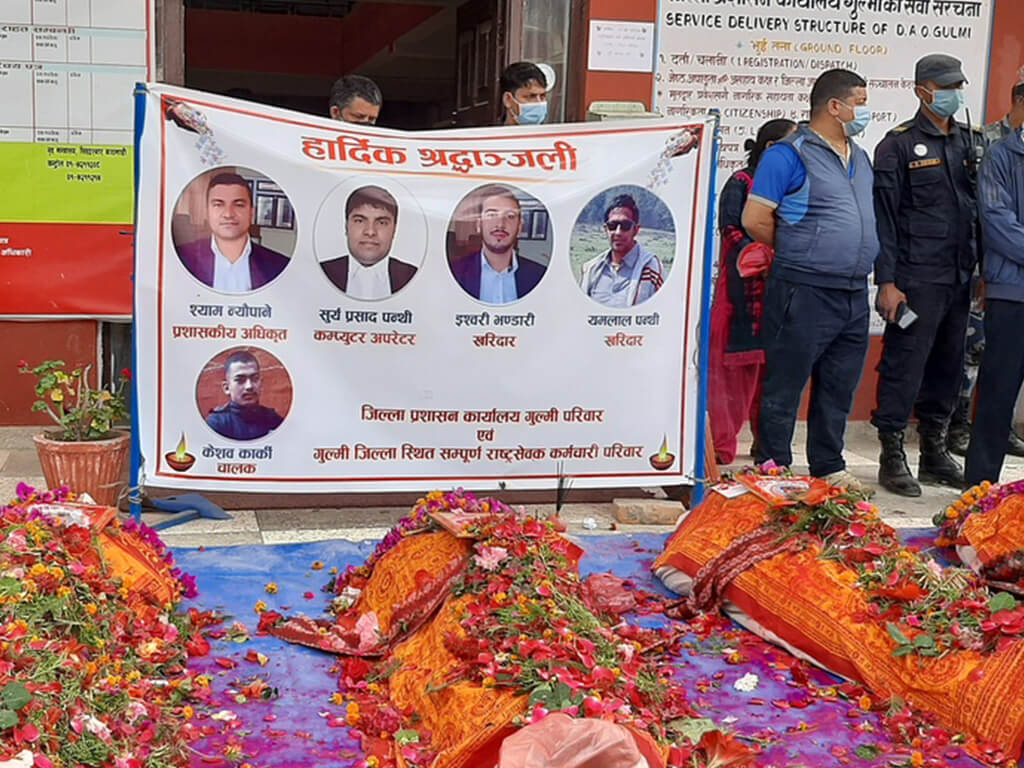 गुल्मी जिप दुर्घटना : मृतकको शव परिवारलाई बुझाइयो