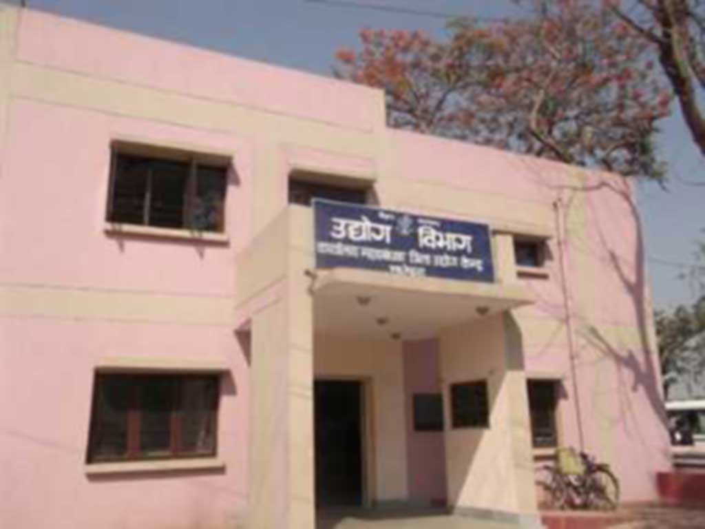 उद्योग क्षेत्रमा पन्ध्र अर्ब वैदेशिक लगानी भित्रियो
