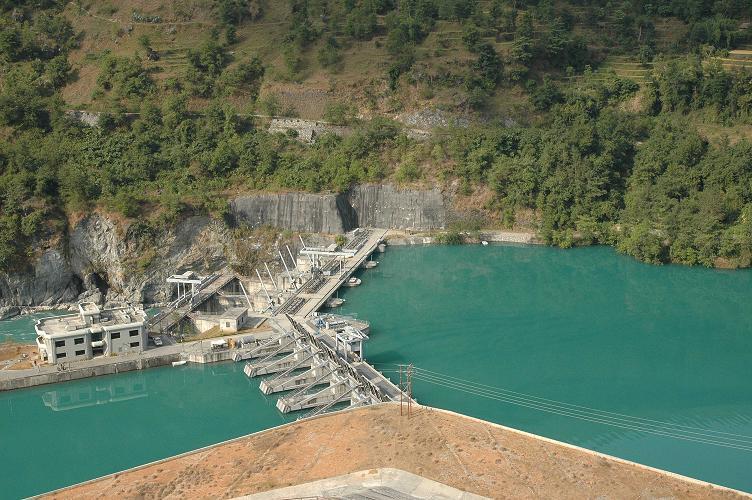नेपालमा जलविद्युतमा लगानी गर्न चिनियाँ लगानीकर्तालार्इ अाग्रह