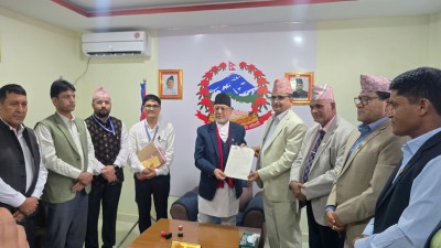 सुदूरपश्चिमको मुख्यमन्त्रीमा खगराज भट्ट नियुक्त
